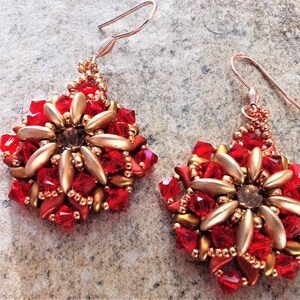 Talia earrings / pendant kit, Stormduo, Christmas, superduo, chaton 8 mm, bicone 4 mm, mobyduo, pattern, tutorial