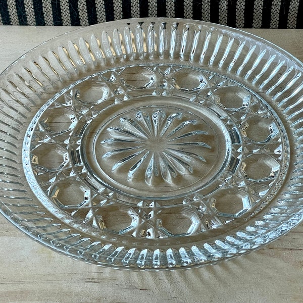 Vintage 1970 Federal Windsor Pattern 6.5" Bread Plate