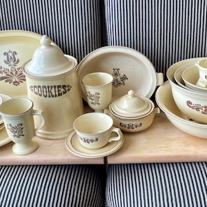 Pfaltzgraff Village Pattern Dinnerware Accessories:  Mixing & Serving Bowls, Cookie Jar, individual Casserole, Butter Warmer Vintage RETIRED