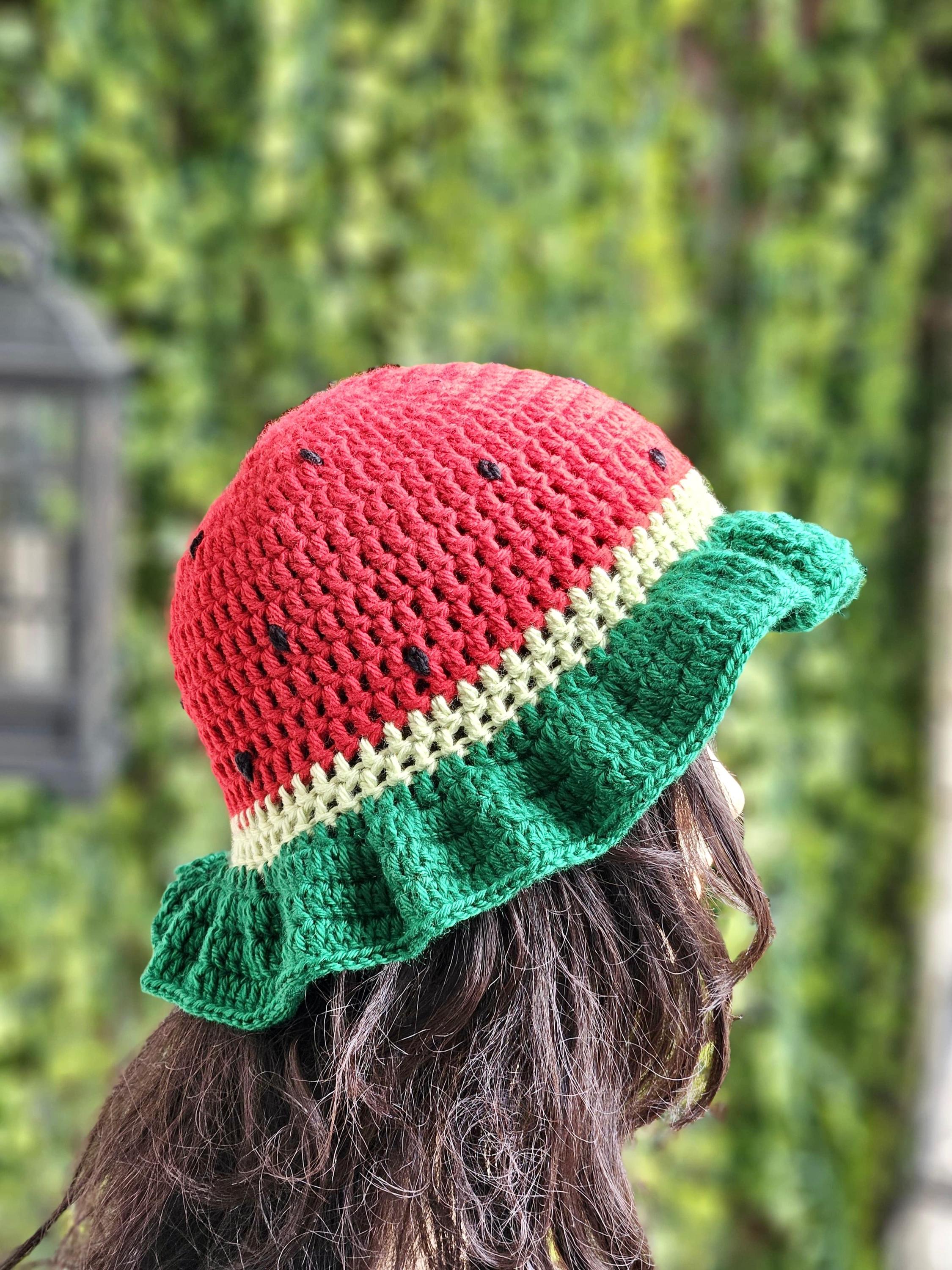Coach‎ VTG Bonnie Sun Bucket Hat Watermelon Signature Turnlock Sz M-L NWT Vintage Coach Green Signature Bucket Hat | Mercari main image 2