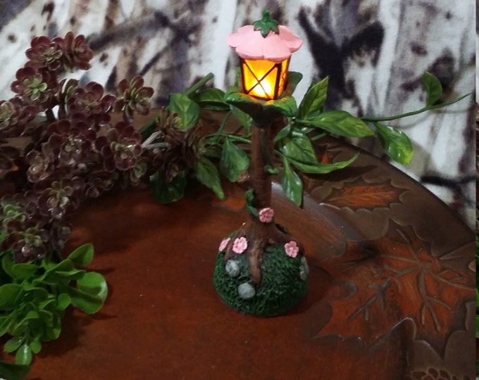 Fairy Garden Miniature Lamp Post lights Up for Your Fairy Etsy