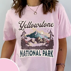 Yellowstone Comfort Color Tee, Distressed Yellowstone National Park Shirt, Yellowstone Vintage Inspired T-shirt, Yellowstone National Park