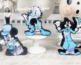 Mickey, and friends Hitchhiking Ghosts Haunted Mansion Decorations, Disney Halloween