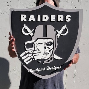 Raiders 3D Wood Skull Sign: Las Vegas Raiders Man Cave Decor