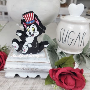 Figaro Disney Cat 4th of July Tiered Tray Decor