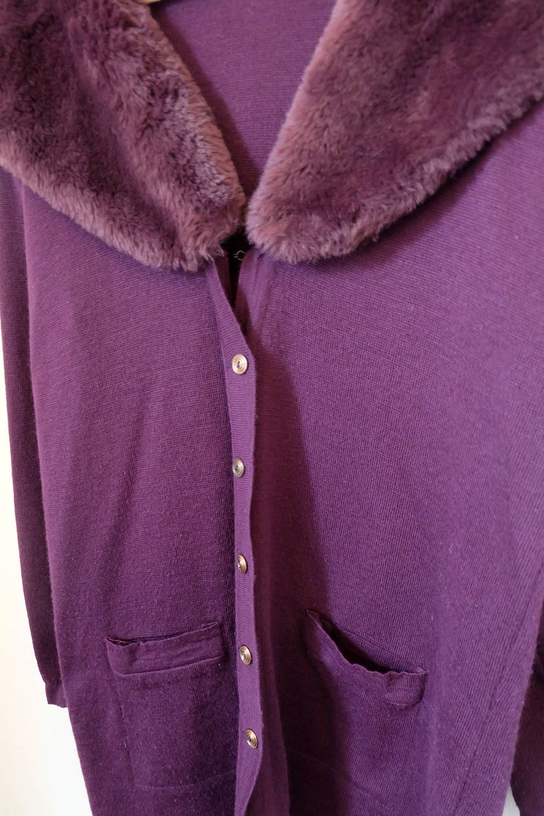 Small Medium Size 1970s vintage purple knit cardigan with wide faux fur collar Seventies Boho Bohemian Glam