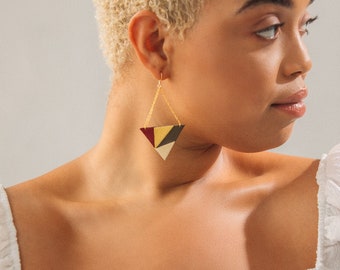 Red khaki camel and golden earrings with chain for her - leather earrings for Summertime 2023 - Handmade triangle jewelry - Refined style