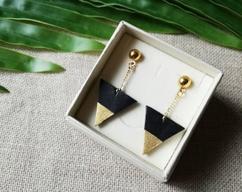 Black and golden leather triangle earrings with gold plated chain - Gift idea -  Recycled leather  upcycling - Summer jewelry for her