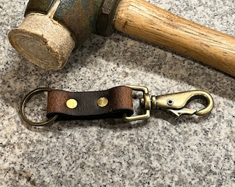 Leather Valet Key Chain  - Buffalo Leather - Antiqued Brass Lever Clip - Amish Handmade - Keyring - Made in USA - Key Fob