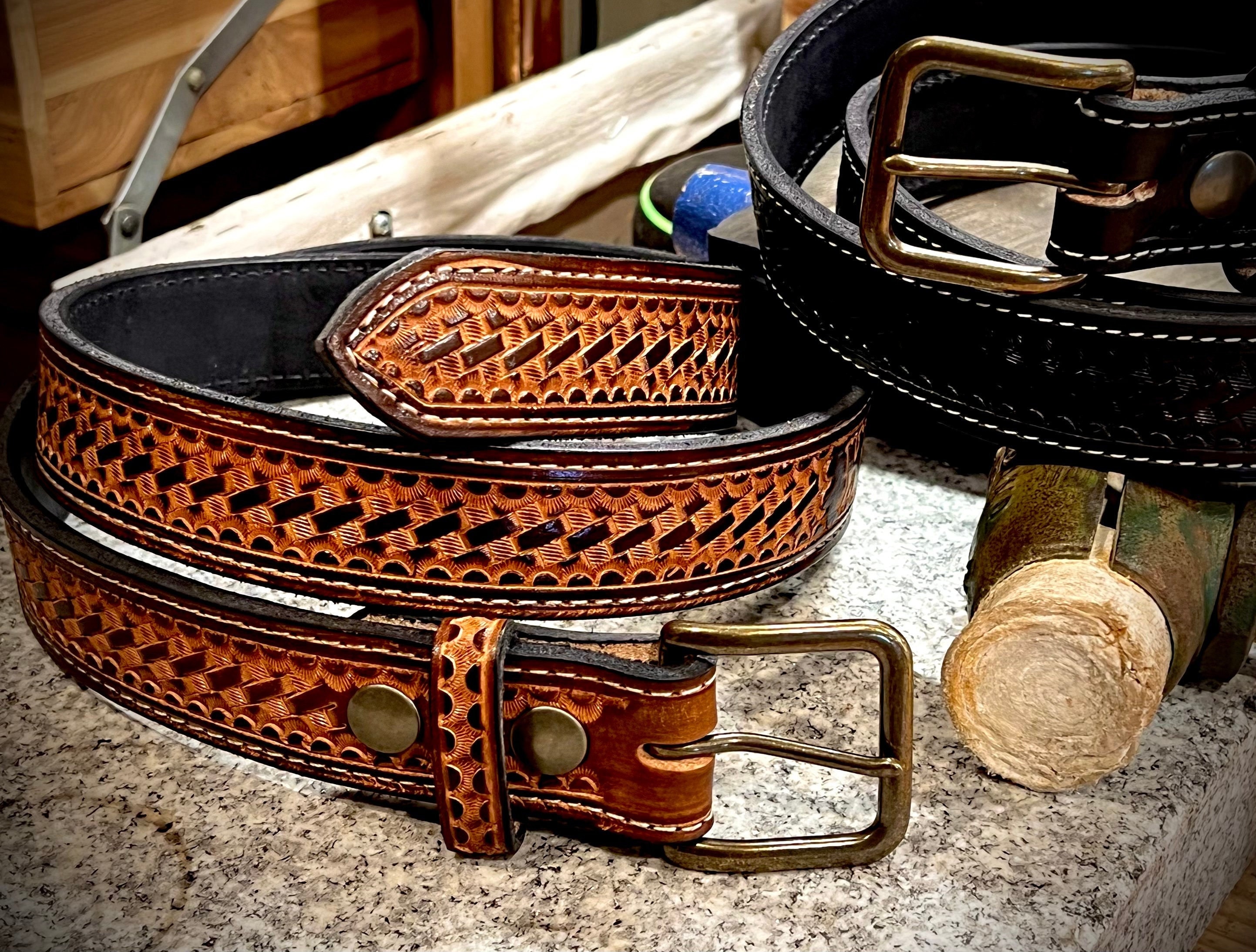 CUSTOM MADE LEATHER BELT BROWN & BLACK WITH YOUR  NAME HANDTOOLED 1 1/2'' WIDTH