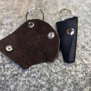 Schlüsselhalter aus Leder, handgefertigter Schlüsselhalter aus Leder, hergestellt in den USA Bild 8