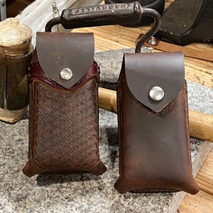 Custodia per telefono in pelle di bufalo - per telefoni compatti e telefoni pieghevoli - Made in USA - Chiusura magnetica o a scatto