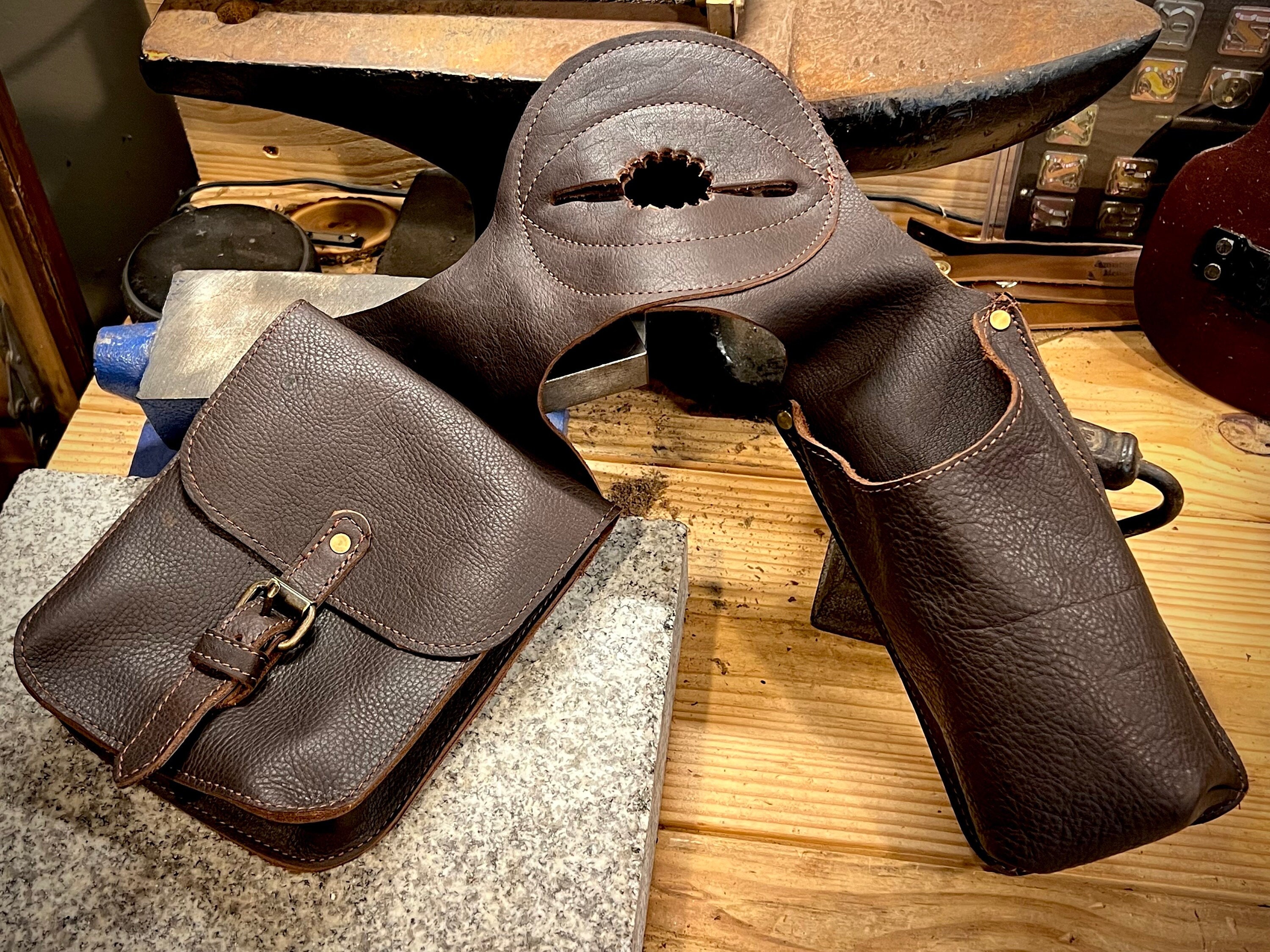 Leather Horn Bag with Bottle Holder and Phone Holder, Saddle Bag, Full Grain Buffalo Leather, Amish Handmade, Made in USA, Free Shipping