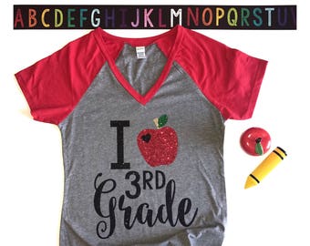 Teacher Tshirt - Teacher Shirt - Teaching - Shirt for Teachers - Teacher Gift - Gift for a Teacher - Teacher Appreciation - Apple Shirt