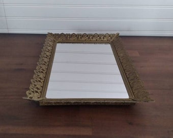 Bandeja de tocador rectangular con espejo en tono dorado vintage