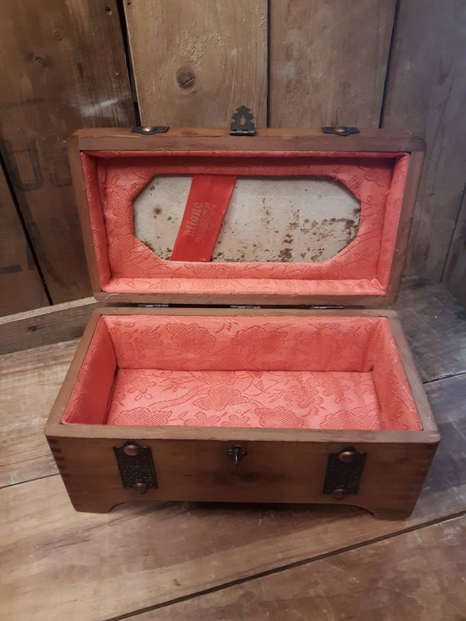 Vintage Mione Treasure Chest Cedar Box Mcgraw Box Co Jewelry Etsy