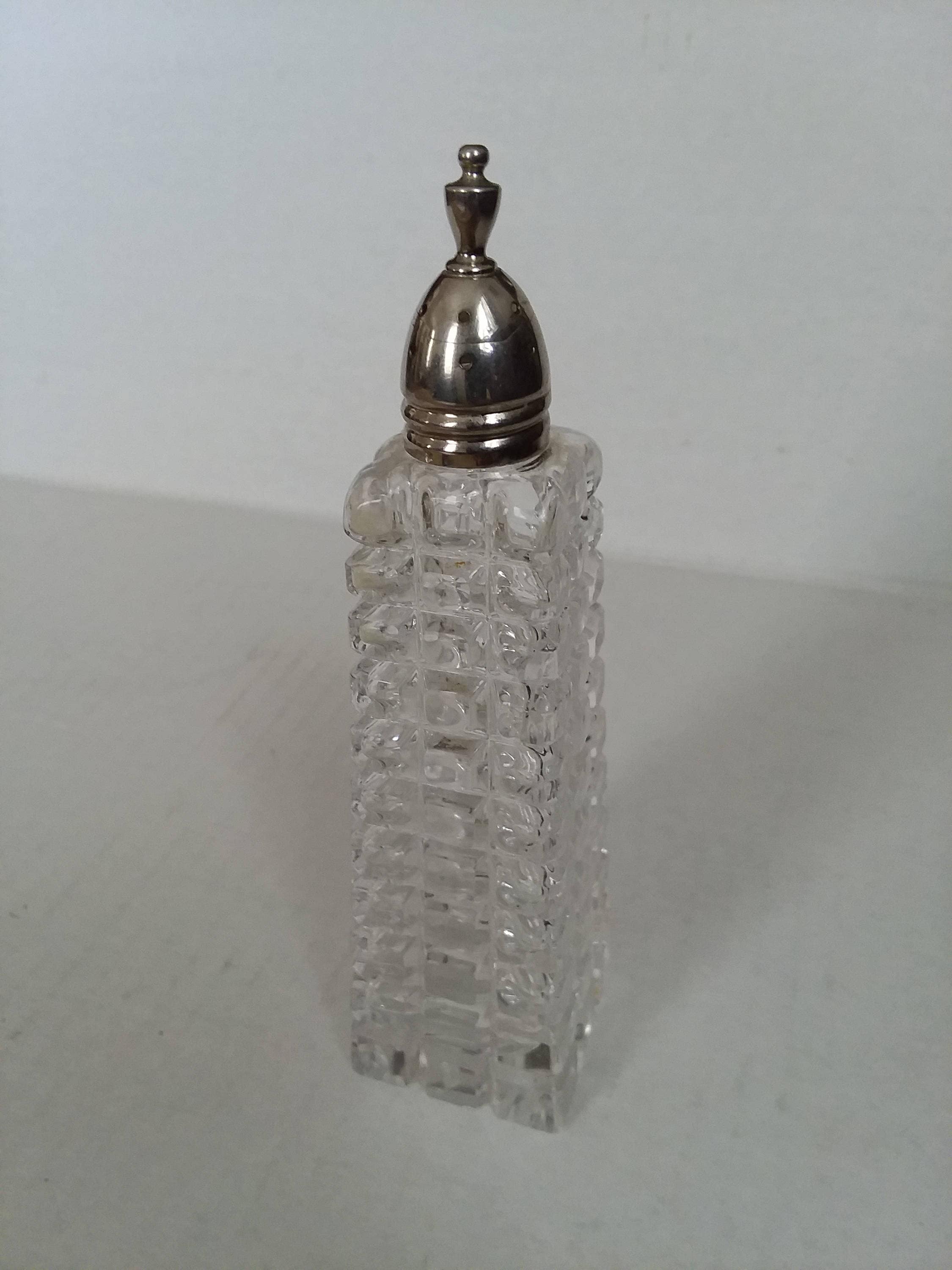 Home & Living Raimond Beveled Glass Salt and Pepper Shakers Salt