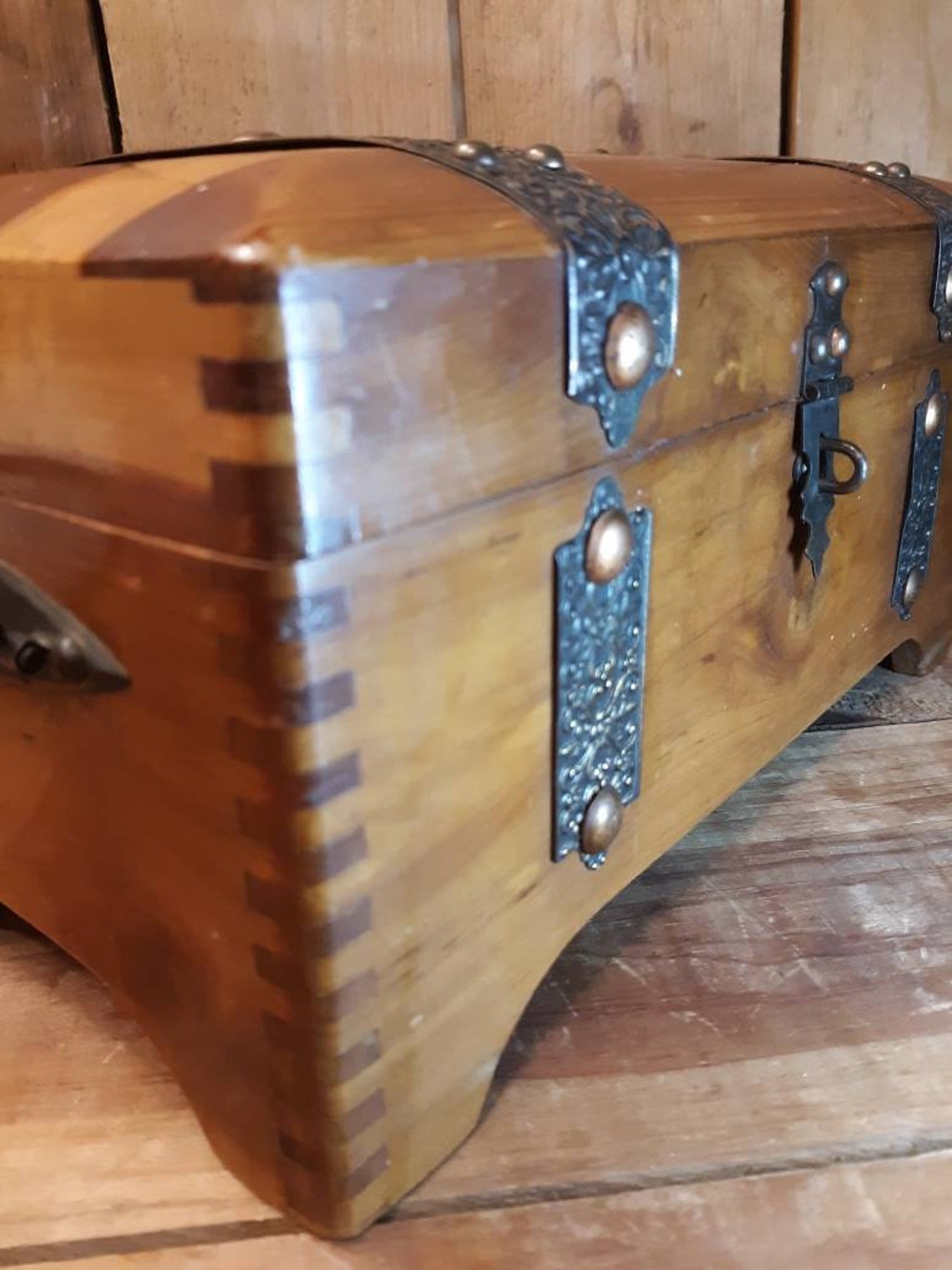 Vintage Mione Treasure Chest Cedar Box Mcgraw Box Co Jewelry Etsy