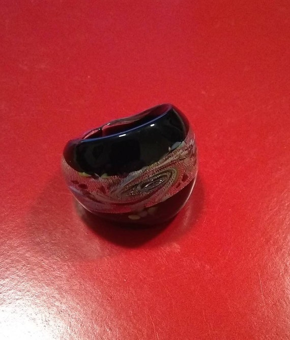 Vintage Glass Hand Blown Ring Black and Silver Gl… - image 3