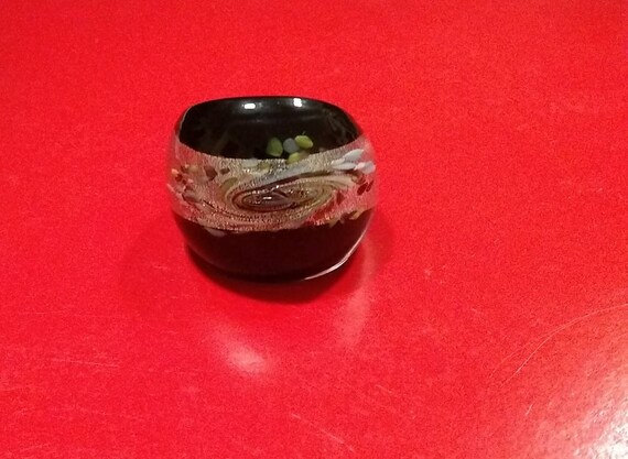 Vintage Glass Hand Blown Ring Black and Silver Gl… - image 4