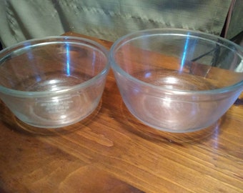 Vintage Clear Glass Anchor Ovenware Mixing Bowl Set 1 Qt 1056 and 1.5 Qt 1057 Batter Bowl Mixing Bowl Nesting Bowl