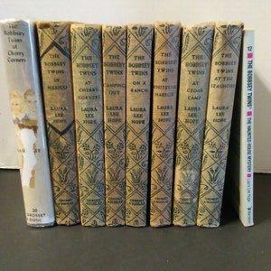 Vintage lot of 9 Bobbsey Twins Hard Cover Young Adult Reading by Laura Lee Hope 1920s to 1980s