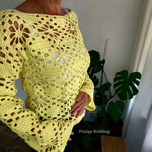 Flower crochet shirt jumper crop top long flared sleeves| crochet pattern | mesh sweater | Bolero | shrug