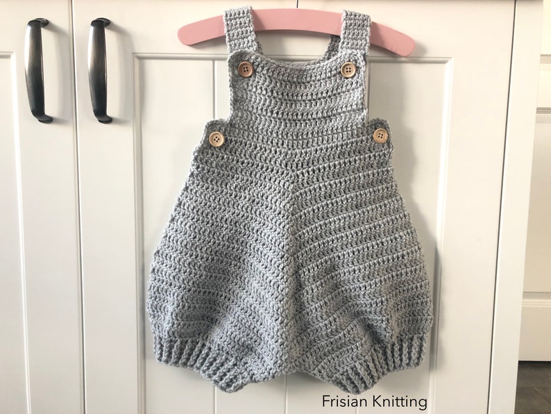 Crochet Pattern Baby Romper Bjorn dungarees afbeelding 7