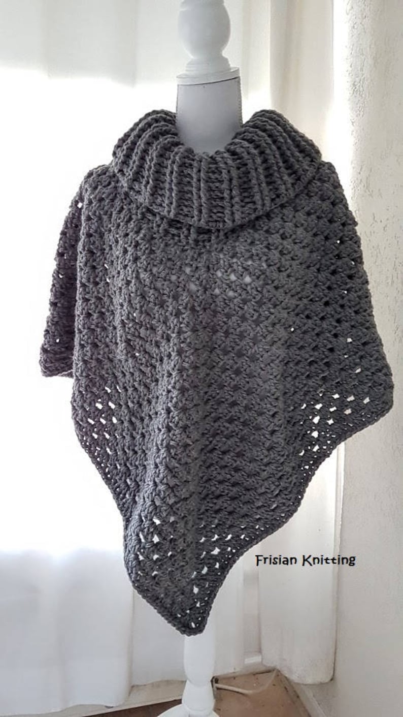 pattern poncho // chunky poncho // Shawl Scarf pattern // diy crochet // gehaakte poncho // haakpatroon // Cowl Neck Crochet Capelet zdjęcie 3