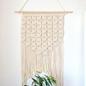 Macrame wall hanging, boho wall decor, home decor gift idea