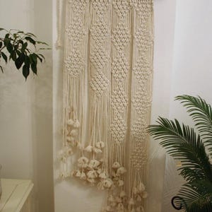 Tassel Macrame Wall Hanging: Boho Woven Tapestry