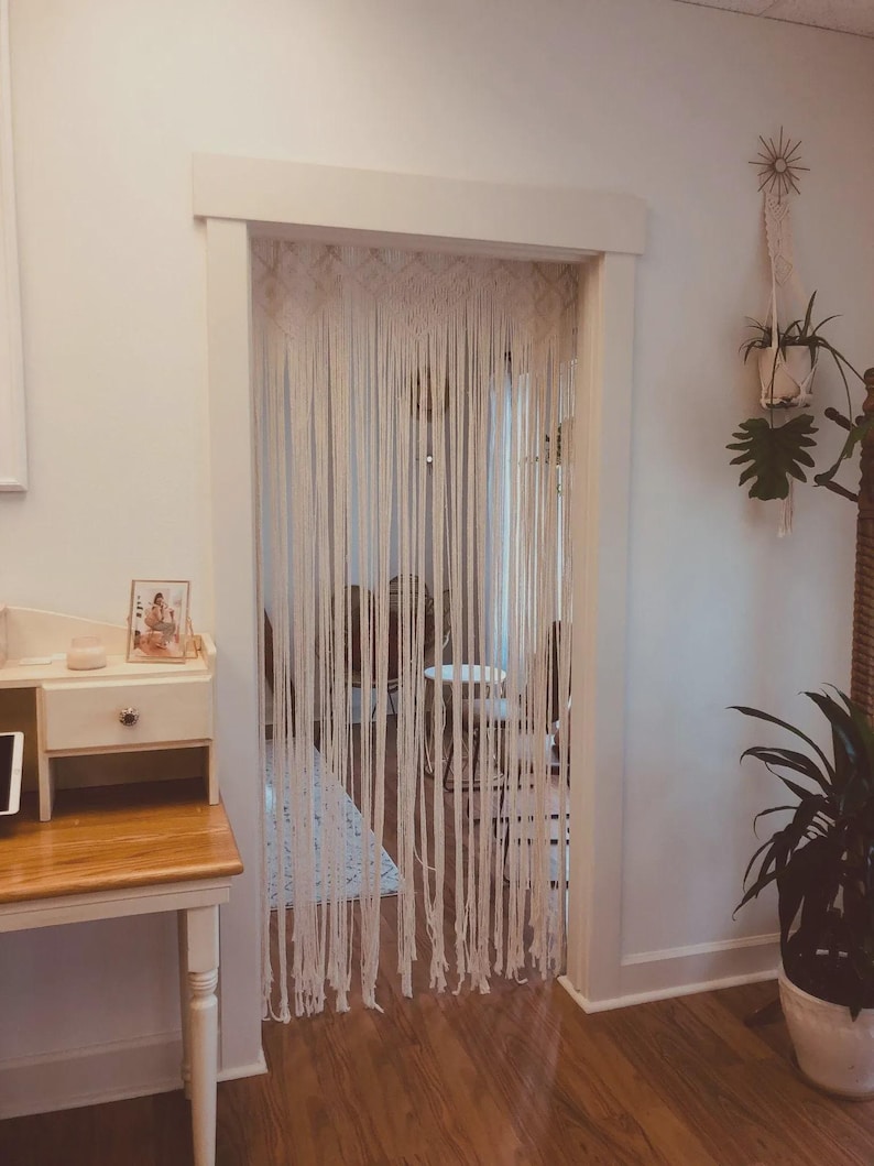 Cortina de cuentas, cortinas de macramé para puerta, decoración bohemia para el hogar. imagen 2