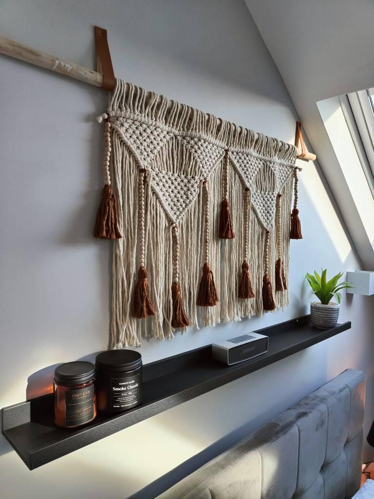 Macramé geweven muurhanger, Boho Chic Boheems huis geometrische muurkunst wandtapijt decor voor huis, appartement, slaapzaal, slaapkamer, kinderkamer, feestdecoraties, bruiloft, muurornament, 83 cm L