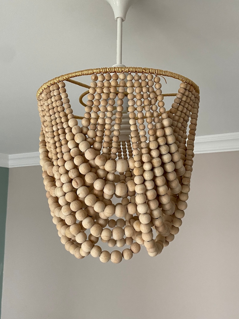 Lustre en perles de bois, lustre en perles de bois, décoration de plafond image 2