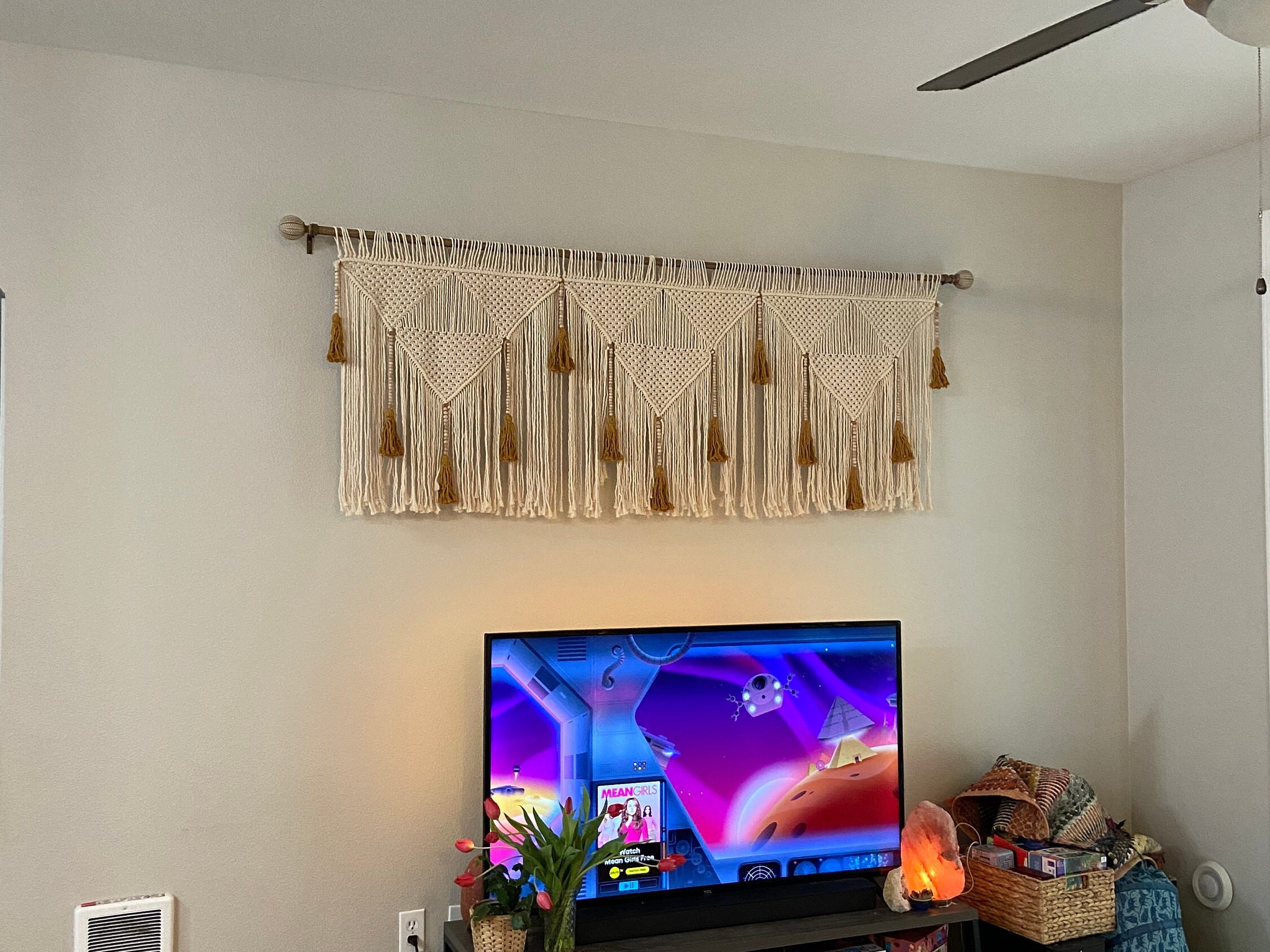 Arazzo In Macramè Boho Con Foglie E Ganci – Decorazione Da Parete In Cotone, Completa Di 20 Mollette In Legno
