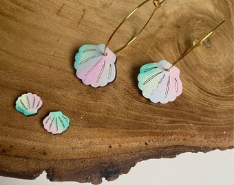 Shell earrings • mermaid • hand painted wooden earrings • handmade earrings • sustainable jewellery•