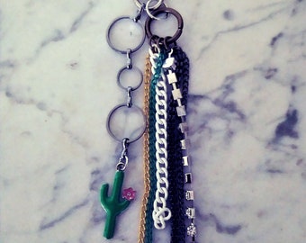 Zipper Pull Keychain Great for all Cat Lovers Crystal in Metal Cage Beads Purse Charm Ceramic Cat Beads