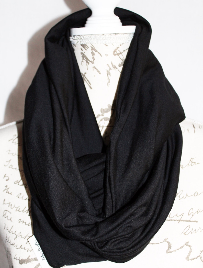 Hidden Pocket Infinity Scarf. Black Double loop Travel Scarf with Hidden Zipper Pocket. Great gift for traveler image 6