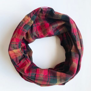 Infinity scarf with hidden pocket for valuables.  Canadian tartan, double loop scarf with zipper pocket.