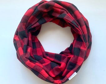 Red and Black Buffalo Check double loop scarf with secret zipper pocket. Scarf with a hidden pocket.  Mother's Day gift.  New mom Gift