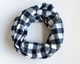 Infinity Scarf with hidden security pocket for valuables.  White and Black Buffalo Plaid Flannel Infinity Scarf with Hidden Zipper Pocket.