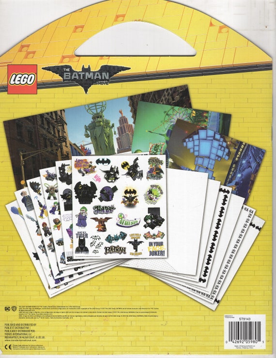 Lego City Book, Lego Books, Cops Crocs and Crooks Book, Lego Picture Books,  Lego Police Books, Lego Crocodile Books, Police Chase Book