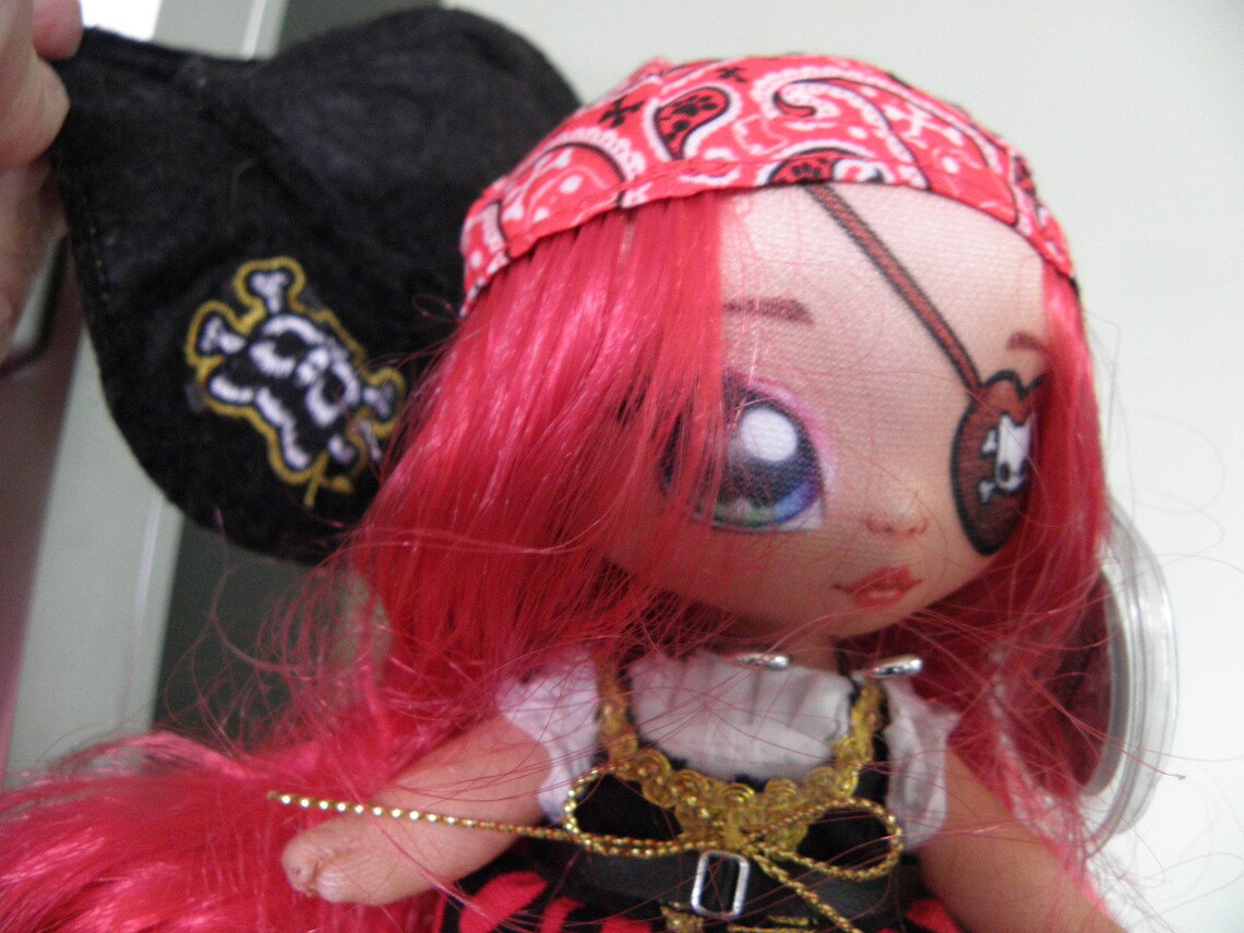 na na na surprise becky buccaneer