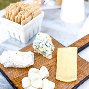 OAK WOODEN BOARD, Wooden Cutting Board, Cocking Board, Handmade Oak Wooden Board, Serving Board, Perfect for Serving & Gifting