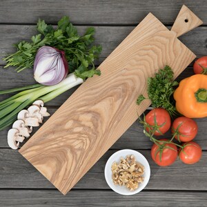 Wooden Handmade Cutting Board / Serving Wooden Platter / Aesthetic Gift / Chopping Board / Kitchen Decor / Stylish Christmas Present