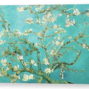 Könnte beinhalten: Ein Gemälde eines blühenden Mandelbaums mit weißen Blüten vor einem leuchtend türkisblauen Hintergrund. Die Äste des Baumes sind mit dicken, ausdrucksstarken Strichen dargestellt, die ein Gefühl von Bewegung und Energie erzeugen. Das Gemälde zeichnet sich durch den charakteristischen Stil des Künstlers aus, mit kräftigen Farben und sichtbaren Pinselstrichen.