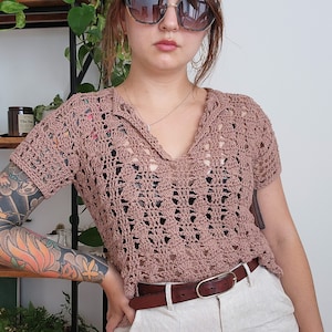 Gehaakte top patroon//São Miguel//verstelbaar kanten opengewerkte kraag blouse Tee Beach Cover Up haakpatroon afbeelding 4