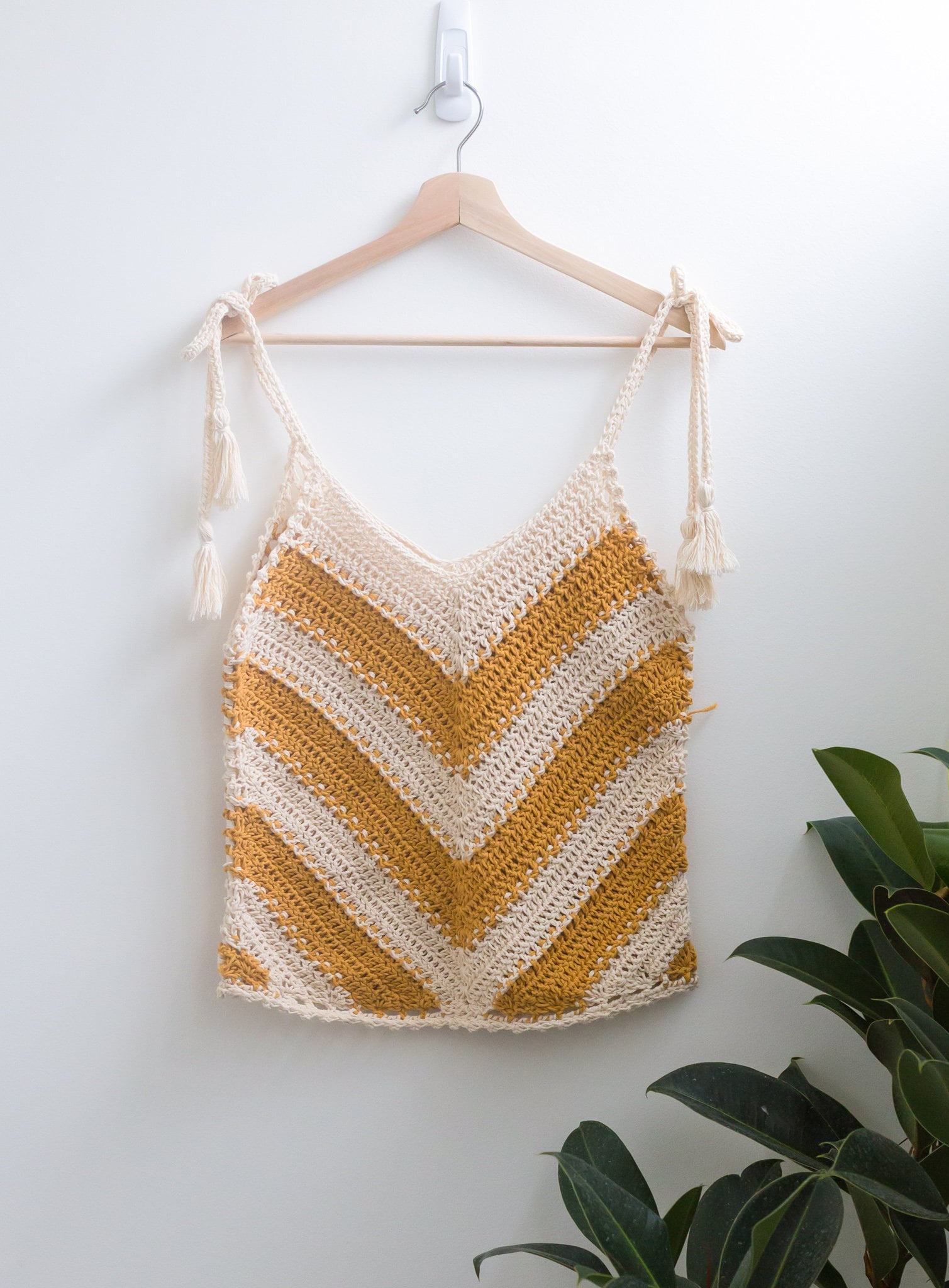 Crochet Top PATTERN // Sugar Beach // Adjustable Breezy V Crochet Top PATTERN // Sugar Beach // Adjustable Breezy V