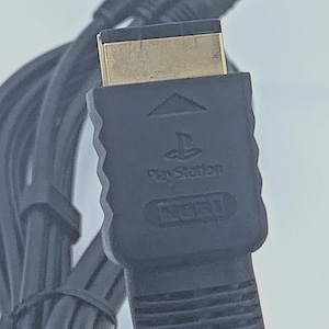 Cable S-Video oficial Sony Hori para PlayStation PS1/PS2/PS3 de alta calidad y calibre grueso.
