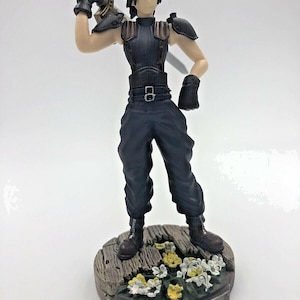 Mini figurine Final Fantasy VII Trading Arts Crisis Core Zack Fair FF7 Remake